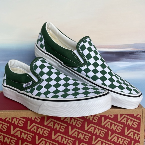 Vans Men’s Classic Slip-On
Color Theory Checkerboard
VN0A7Q5D6QU
Sneakers - Picture 5 of 16